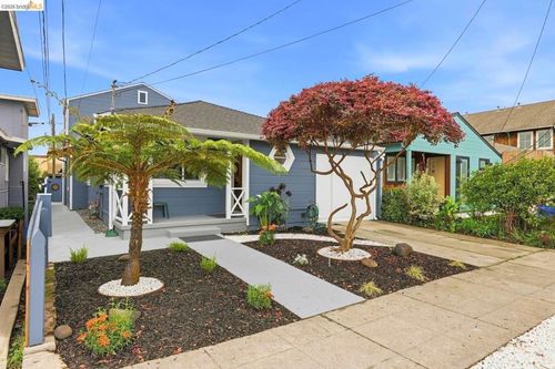 946 Kains Ave, Albany, CA, 94706-2004 | Card Image