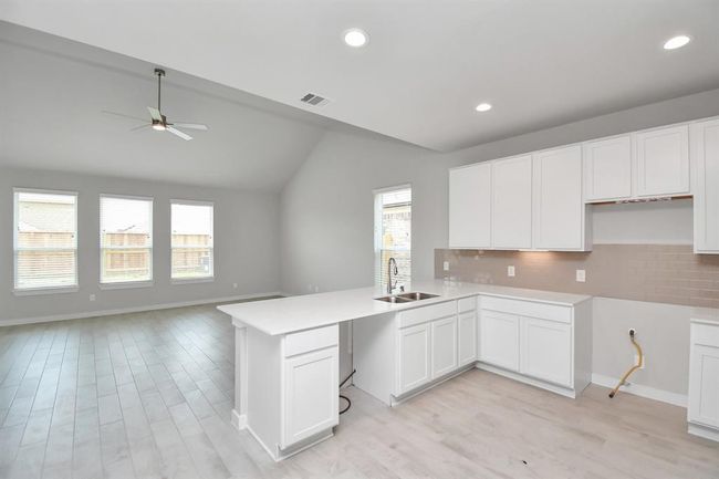 15707 Walnut Leaf Ln, House other with 4 bedrooms, 3 bathrooms and 2 parking in Cypress TX | Image 17