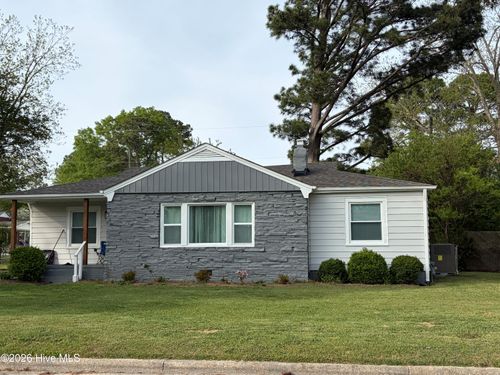 2803 Jefferson Dr, Greenville, NC, 27858-4021 | Card Image