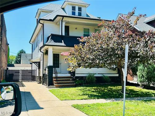 3960 E 42nd St, Newburgh Heights, OH, 44105-3108 | Card Image