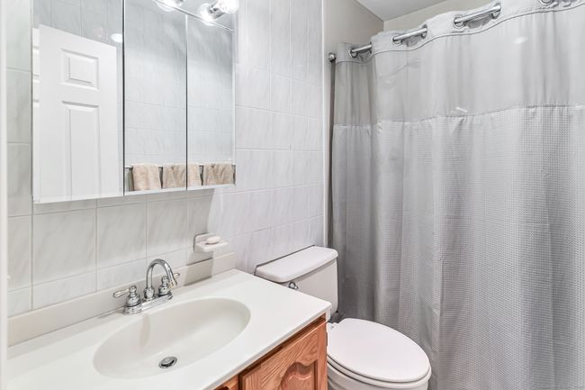 213 Meadows, Condo with 2 bedrooms, 3 bathrooms and 2 parking in Enfield CT | Image 23