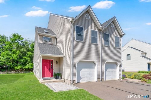 20-16 Maple St, Vernon, CT, 06066-3051 | Card Image