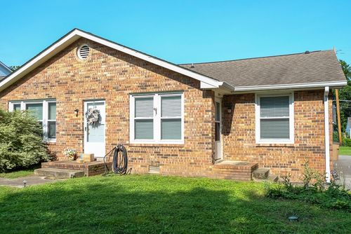 2804 Valley Rd, Nashville, TN, 37215 | Card Image