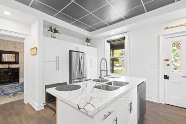 220 Moira St W, House other with 4 bedrooms, 3 bathrooms and 8 parking in Belleville ON | Image 13