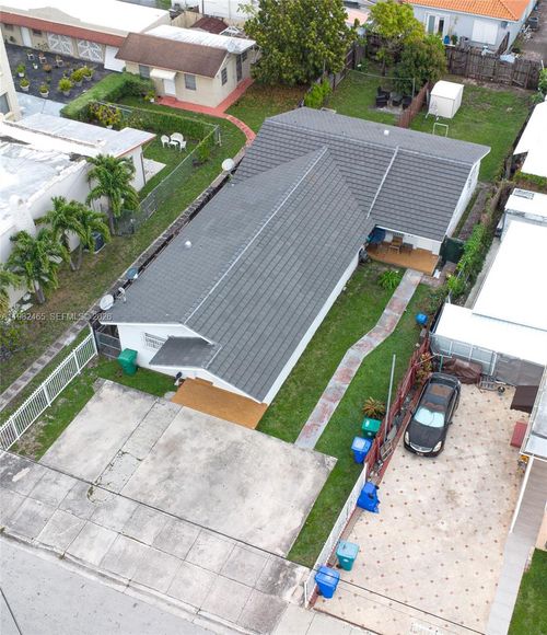 119 Nw 17th Pl, Miami, FL, 33125 | Card Image