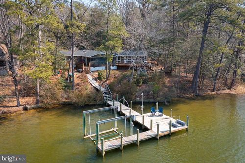 57 Swann Ct, Reedville, VA, 22539-3509 | Card Image