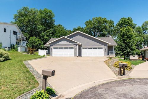 1023 Lincoln Street, Onalaska, WI, 54650 | Card Image