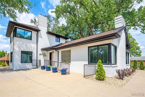 1118 S Laclede Station Rd, Saint Louis, MO, 63119-4920 | Card Image