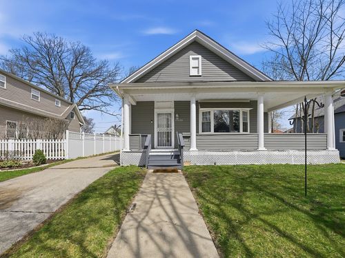 2520 Walnut St, Blue Island, IL, 60406-2043 | Card Image