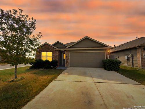 2494 Mccrae, New Braunfels, TX, 78130-6580 | Card Image