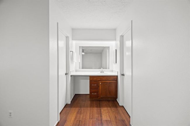 1370 Stevenage Ln, House other with 3 bedrooms, 2 bathrooms and 2 parking in Channelview TX | Image 17