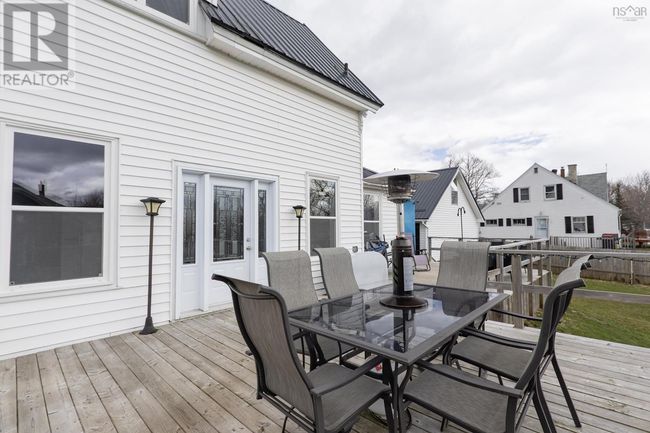 85 Church St, House other with 4 bedrooms, 2 bathrooms and null parking in Springhill NS | Image 7