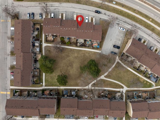53 - 1115 Paramount Dr, Condo with 3 bedrooms, 2 bathrooms and 1 parking in Stoney Creek ON | Image 32