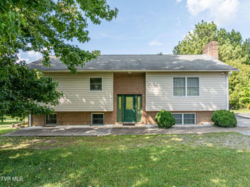 285 Bogey Dr, Abingdon, VA, 24211-3607 | Card Image