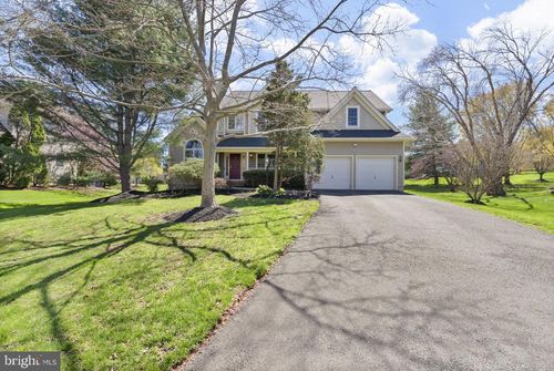 3 Pauma Valley Ct, SKILLMAN, NJ, 08558-2331 | Card Image