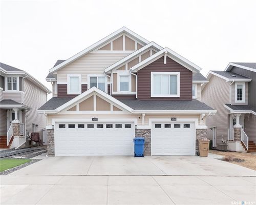 3257 Green Stone Rd, Regina, SK, S4V3R4 | Card Image