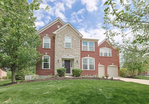 8640 Treeline Dr, Florence, KY, 41042-7951 | Card Image