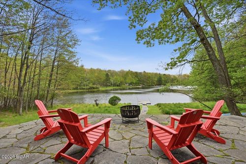 118 Heron Bay, Milford, PA, 18337-5036 | Card Image