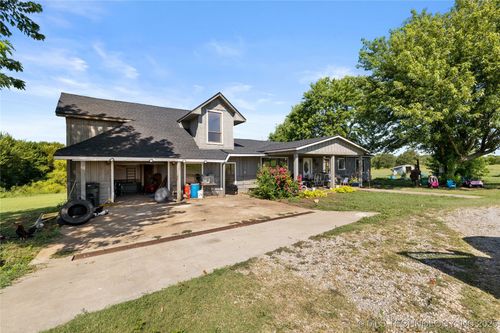 4271 Burnside Rd, Davis, OK, 73030-6521 | Card Image