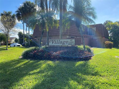 0-1301 Sw 120th Way, Davie, FL, 33325-3844 | Card Image