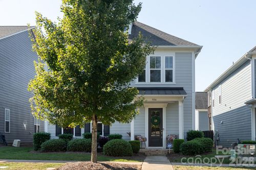 9104 Gladden Hill Ln, Pineville, NC, 28134-5008 | Card Image