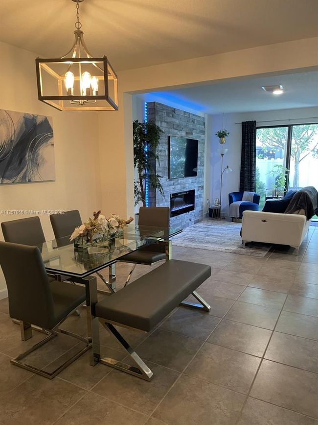 0 - 3409 W 104th Ter, Condo with 4 bedrooms, 3 bathrooms and null parking in Hialeah FL | Image 8