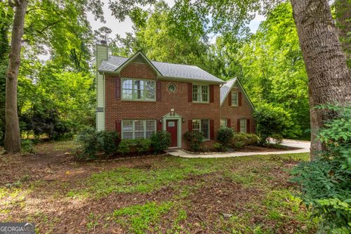 140 Windsor Dr, Fayetteville, GA, 30215-5416 | Card Image