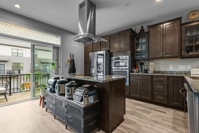 Note LG French-door fridge and built-in microwave-oven combo. | Image 13