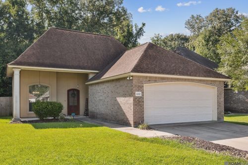 6342 Surrey Ln, Zachary, LA, 70791-2866 | Card Image