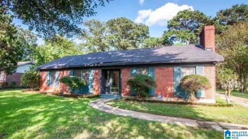 111 Truett Dr, MONTGOMERY, AL, 36105-2552 | Card Image