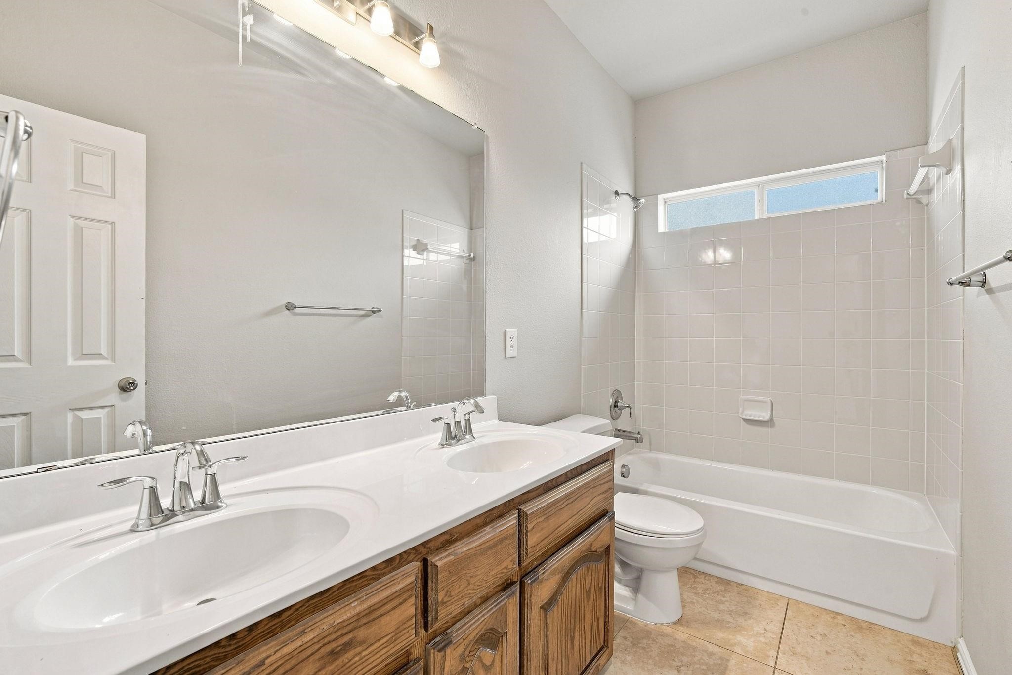 Residential Lease in Little Elm 3