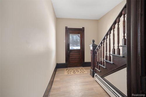 63 N Main St, Carsonville, MI, 48419-9481 | Card Image