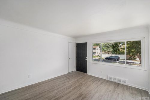 16183 Salem St, Detroit, MI, 48219-3605 | Card Image