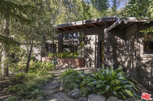 2716 Nichols Canyon Road, Los Angeles, CA, 90046 | Card Image