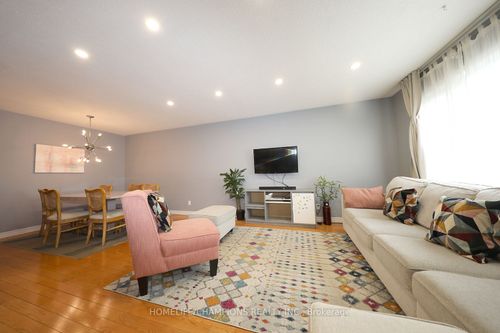 865 Vicki Drive, Pickering, ON, L1W2J6 | Card Image