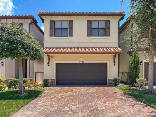 4723 Nw 59th St, Tamarac, FL, 33319-2741 | Card Image