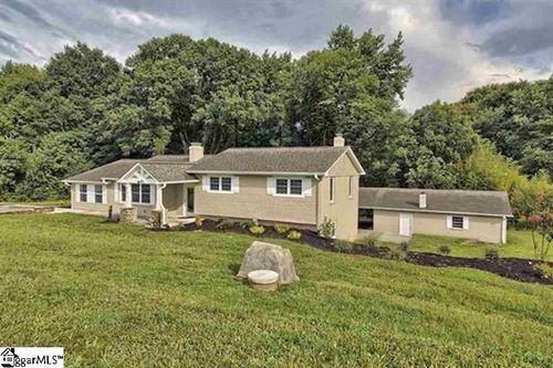 801 W Georgia Rd, Simpsonville, SC, 29680-6213 | Card Image