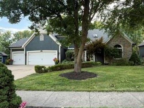 606 Harborview Dr, Smithville, MO, 64089-9604 | Card Image
