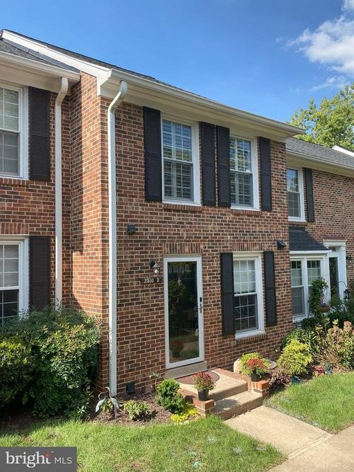 4-2510 S Arlington Mill Dr, ARLINGTON, VA, 22206-4026 | Card Image