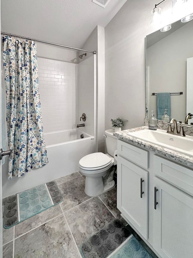 Guest Bath | Image 17