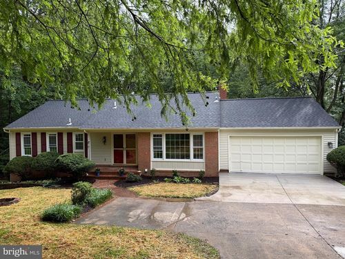 7937 Saint George Ct, SPRINGFIELD, VA, 22153-2741 | Card Image