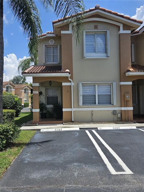 6207 Sw 139th Ave, Miami, FL, 33183-1177 | Card Image