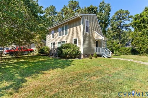 15806 Roland View Dr, Chester, VA, 23831-7244 | Card Image
