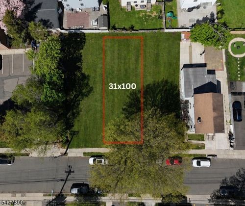 85 Ralph St, Belleville, NJ, 07109-3230 | Card Image