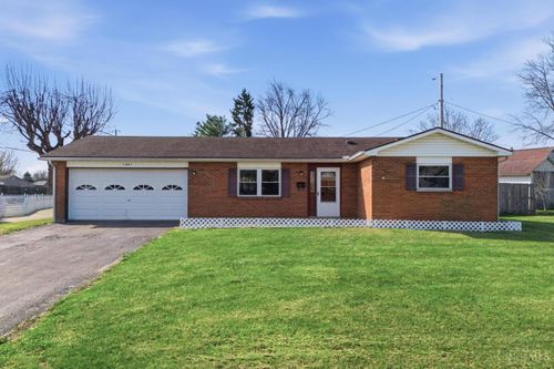 1861 Nebraska Dr, Xenia, OH, 45385-4841 | Card Image