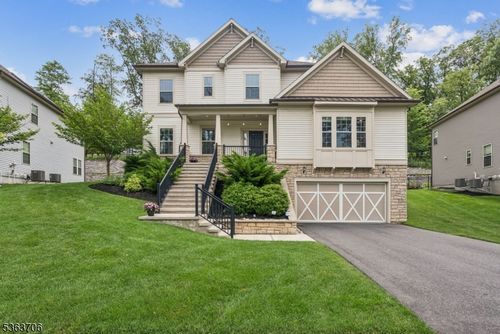 12 Hilltop Dr, North Caldwell, NJ, 07006-6300 | Card Image