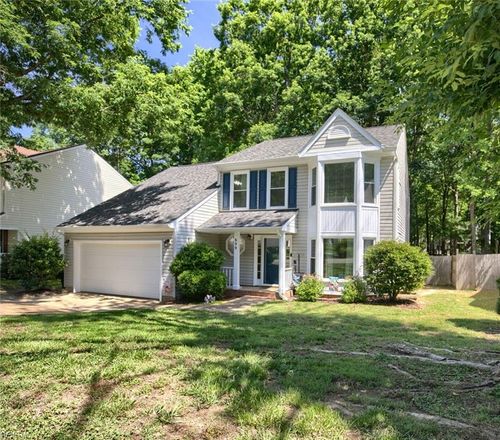 899 Eastnor Ct, Newport News, VA, 23608-7743 | Card Image