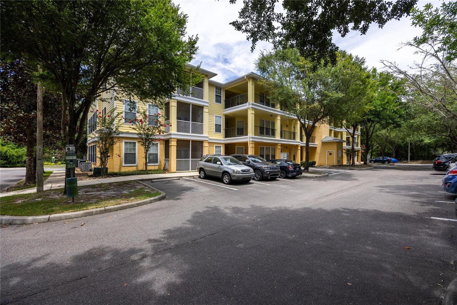 16th Ter, Gainesville, FL 32605