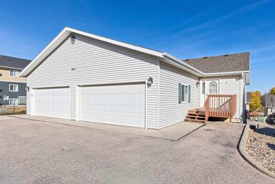 865 E Minnesota St, House other with 2 bedrooms, 1 bathrooms and null parking in RAPID CITY SD | Image 1