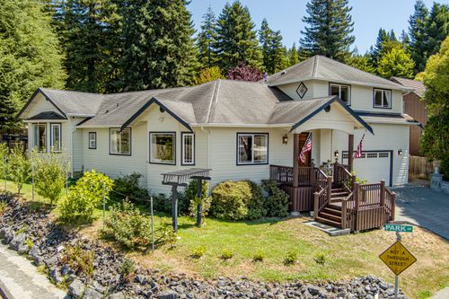 128 Park Ave, Blue Lake, CA, 95525-9759 | Card Image